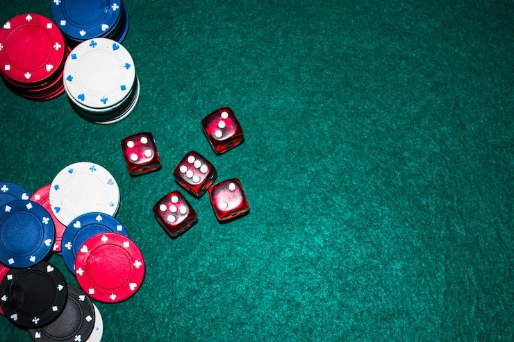 Side-by-side comparison of alexistogel rtp live-dealer blackjack table on mobile app and browser